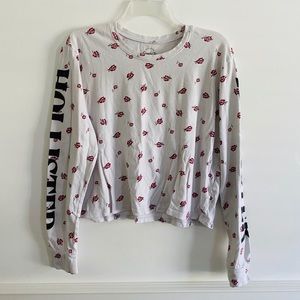 Hollister Tee 🥀